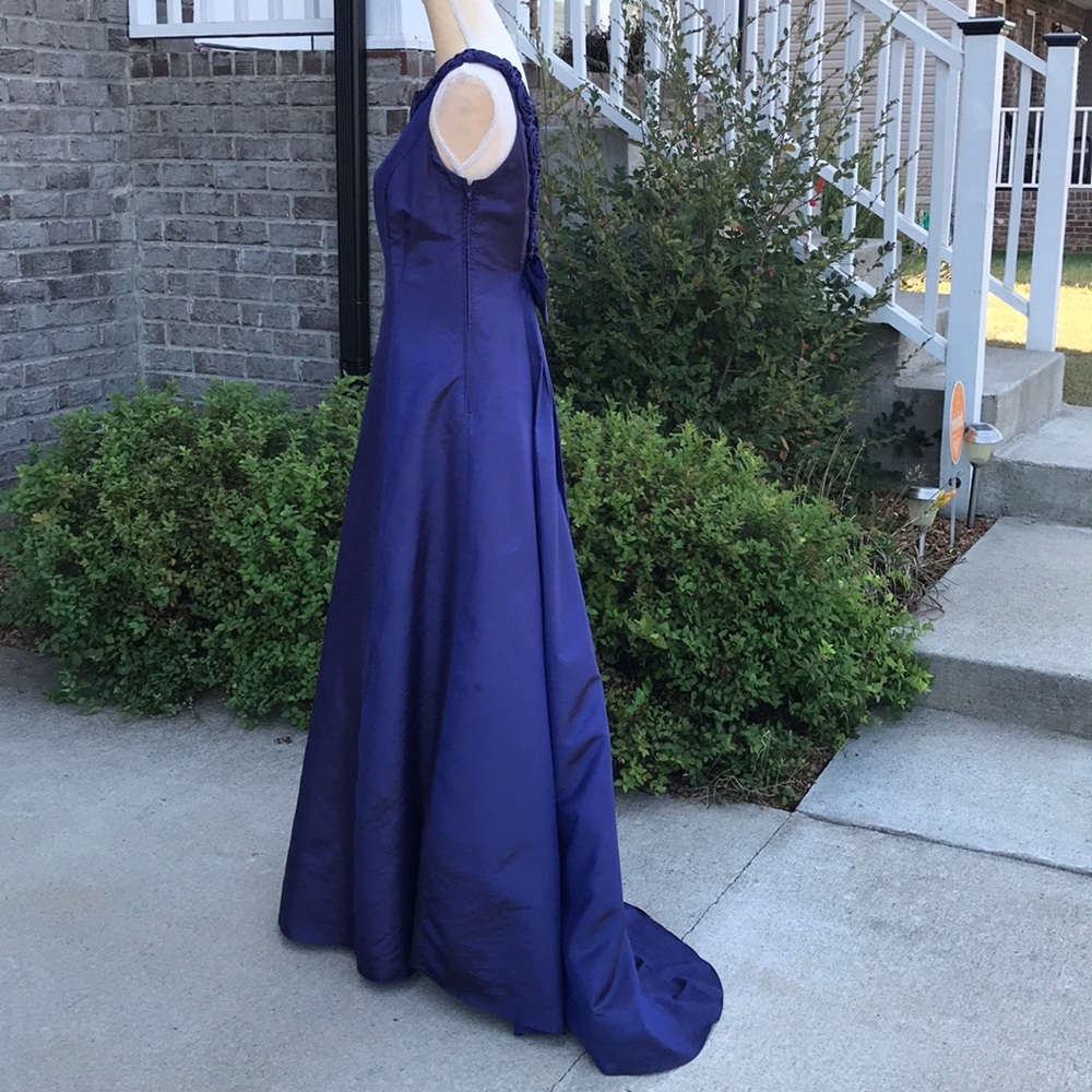 Size 4 Niki Livas Formal Blue Bridesmaid Dress - Picture 6 of 9
